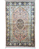 Tappeto Persiano India 170x110 cm rosso e blu in soggiorno elegante