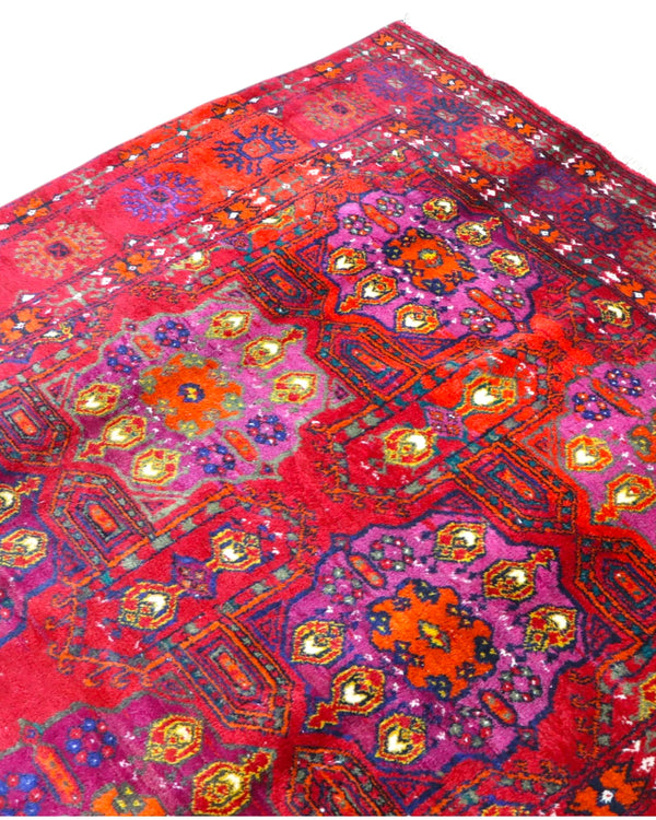Tappeto Turkman 227x161 cm in rosso e arancione per decorare il corridoio