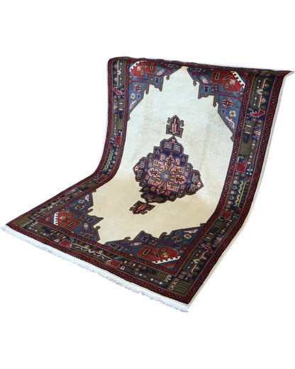 Elegante tappeto 240x160 cm Afshari, perfetto per ingresso o salotto.