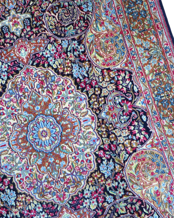 Tappeto Kirman 244x158 cm per corridoio elegante