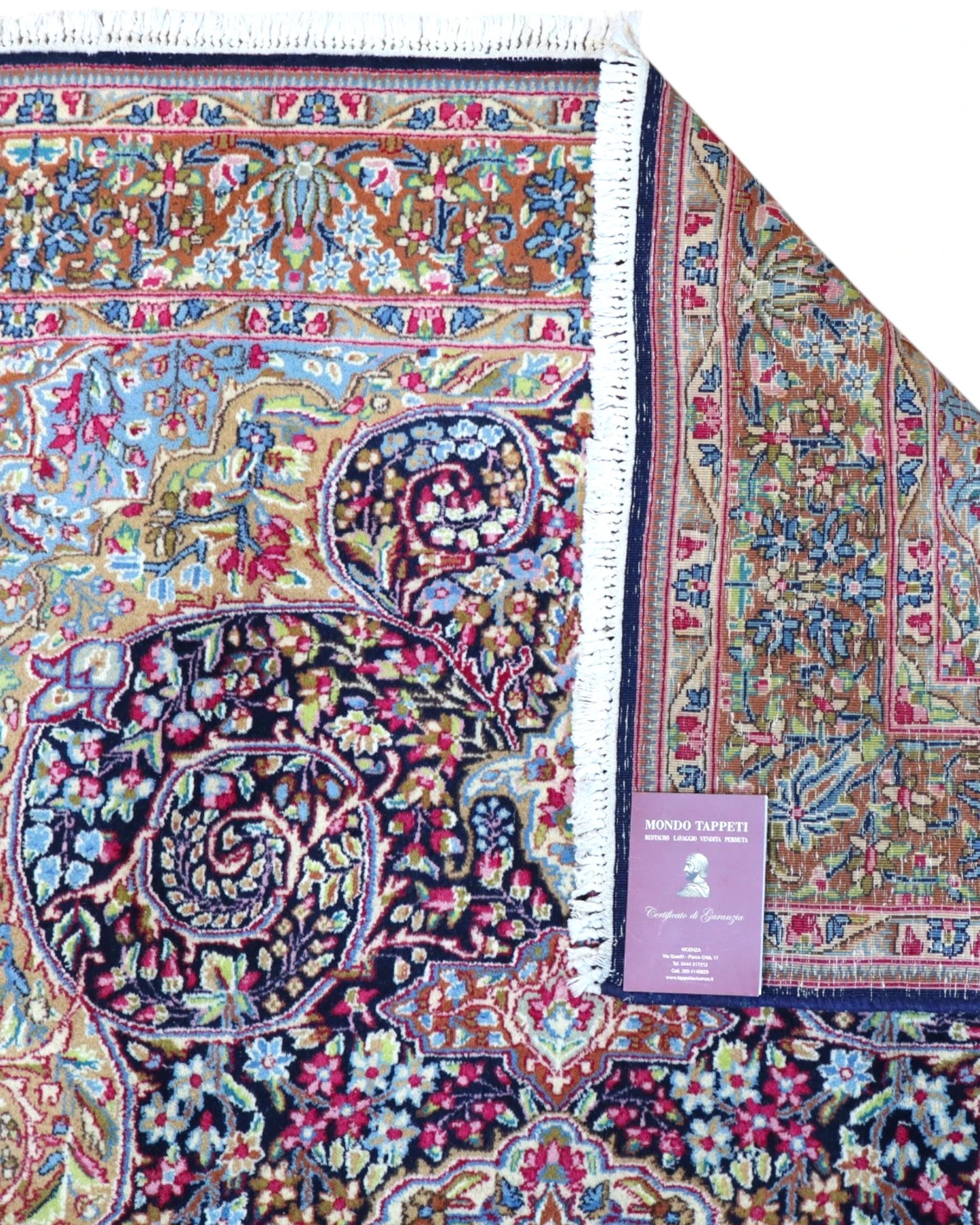 Tappeto 244x158 cm, floreale, ideale per ambienti raffinati