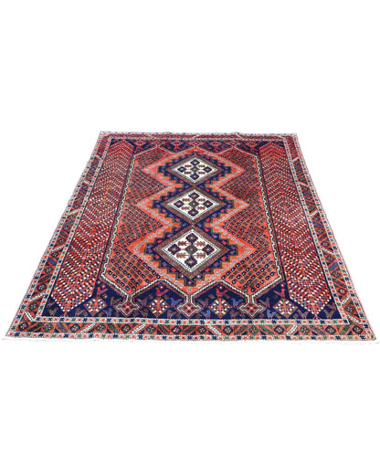 Tappeto 231x168 cm Afshan rosso e blu, ideale per soggiorno o ingresso.