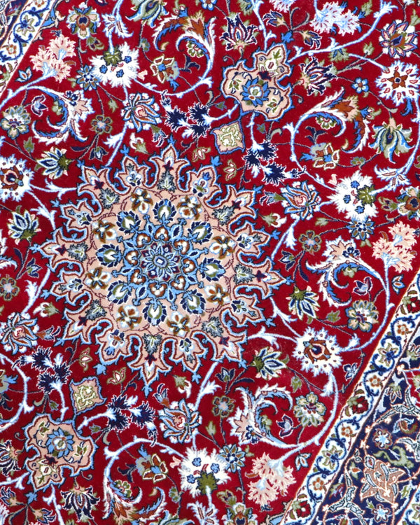 Tappeto annodato a mano Persiano 170x110 cm rosso e blu in ambiente raffinato