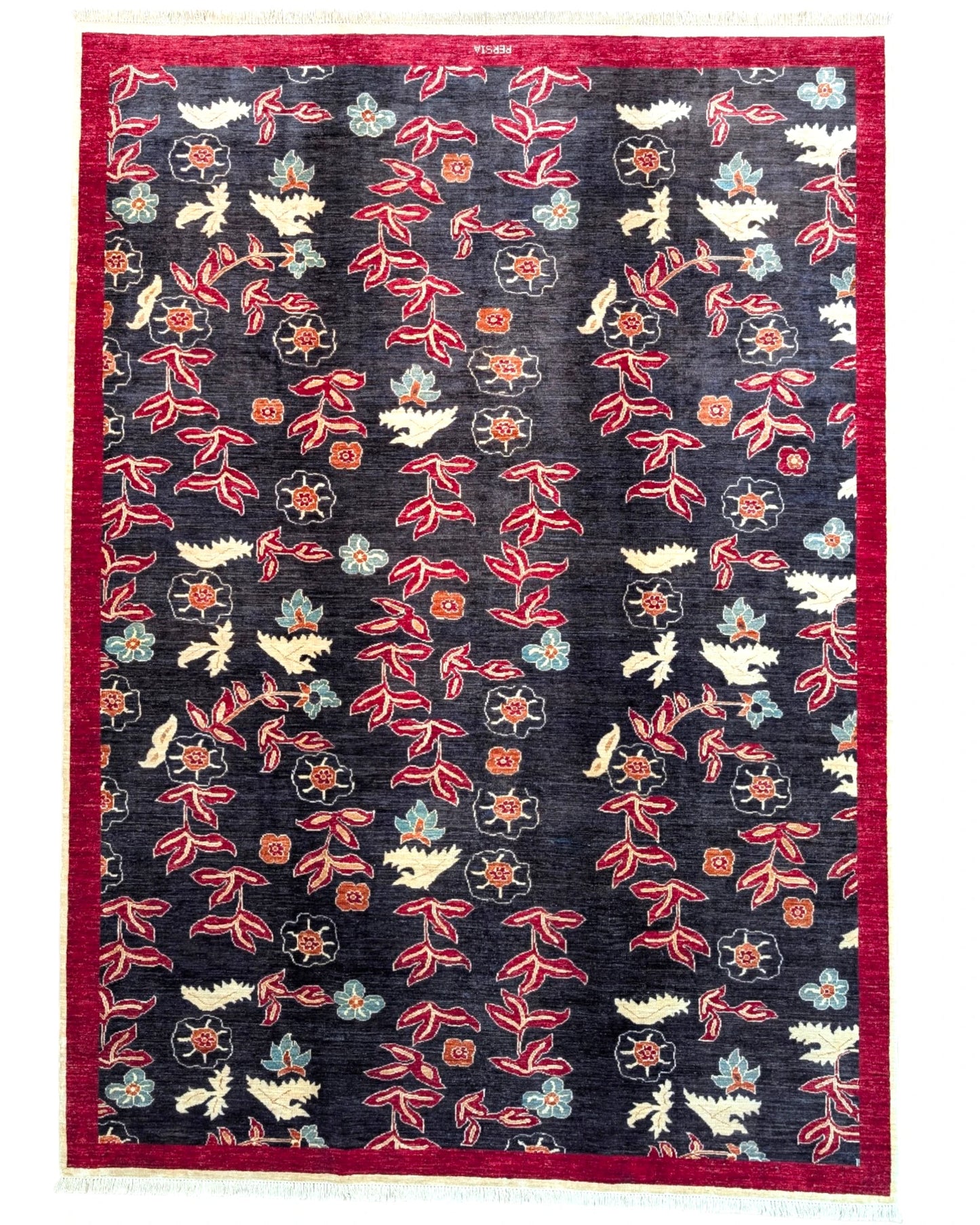 Tappeto 292x216 cm blu notte e rosso con motivo floreale per soggiorno elegante.