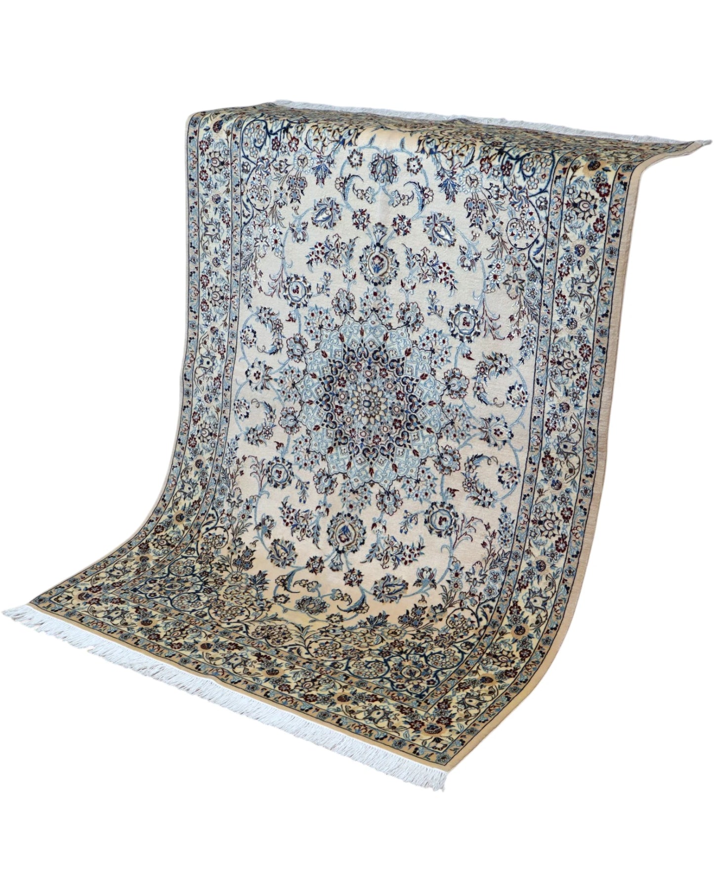 Tappeto Nain 174x116cm con motivi floreali raffinati