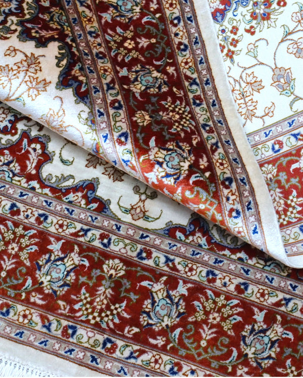 Tappeto Persiano Isfahan 170x110 cm Rosso Floreale Medaglione
