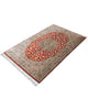 Tappeto artigianale Qom 152x97cm colori rosso, blu e beige in camera da letto