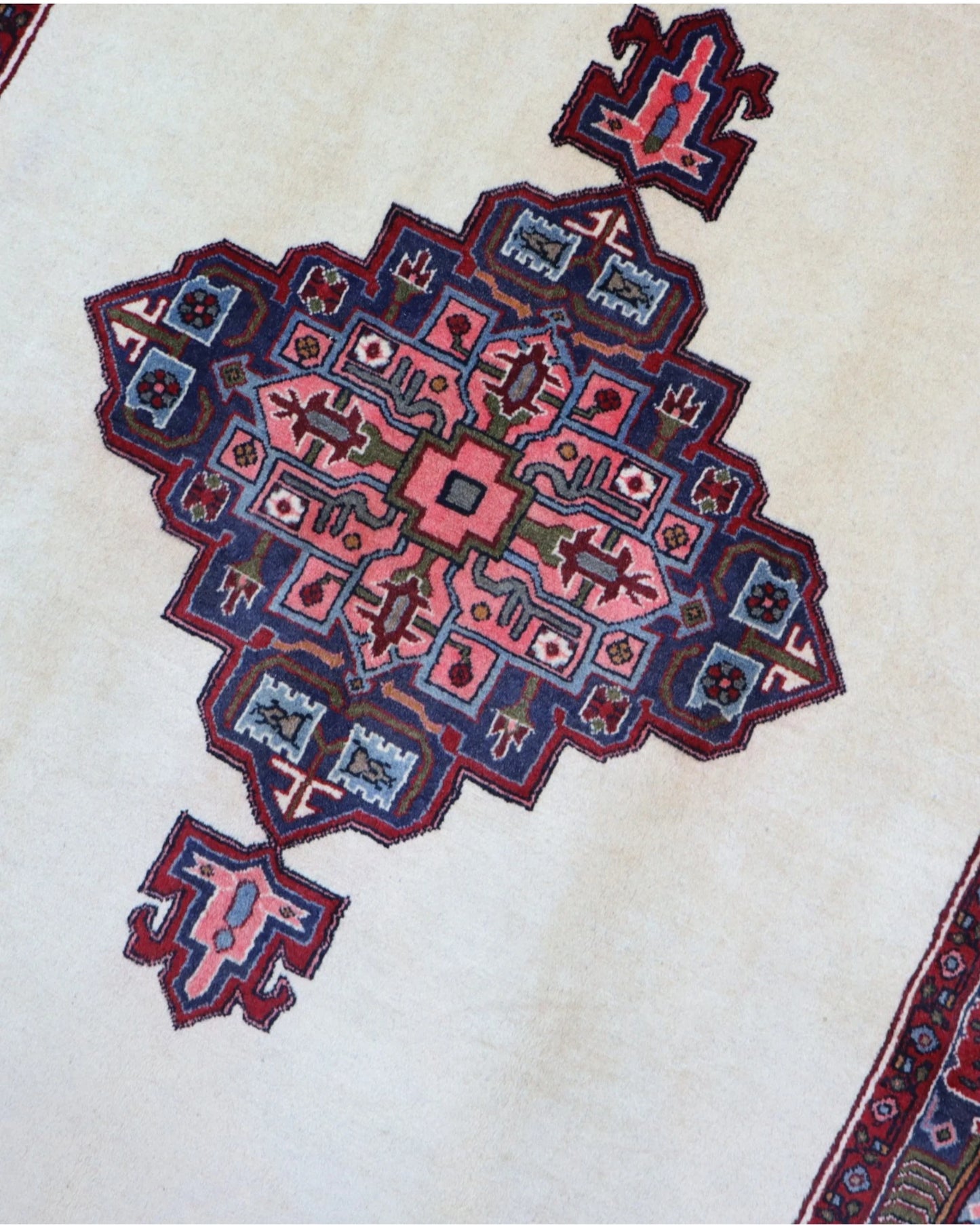 Tappeto Persiano Afshari 230x155 cm Avorio Blu e Rosso con Medaglione