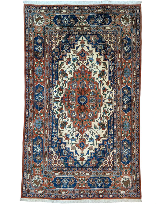 Tappeto persiano Varamin 243x146 cm con medaglione floreale per soggiorno