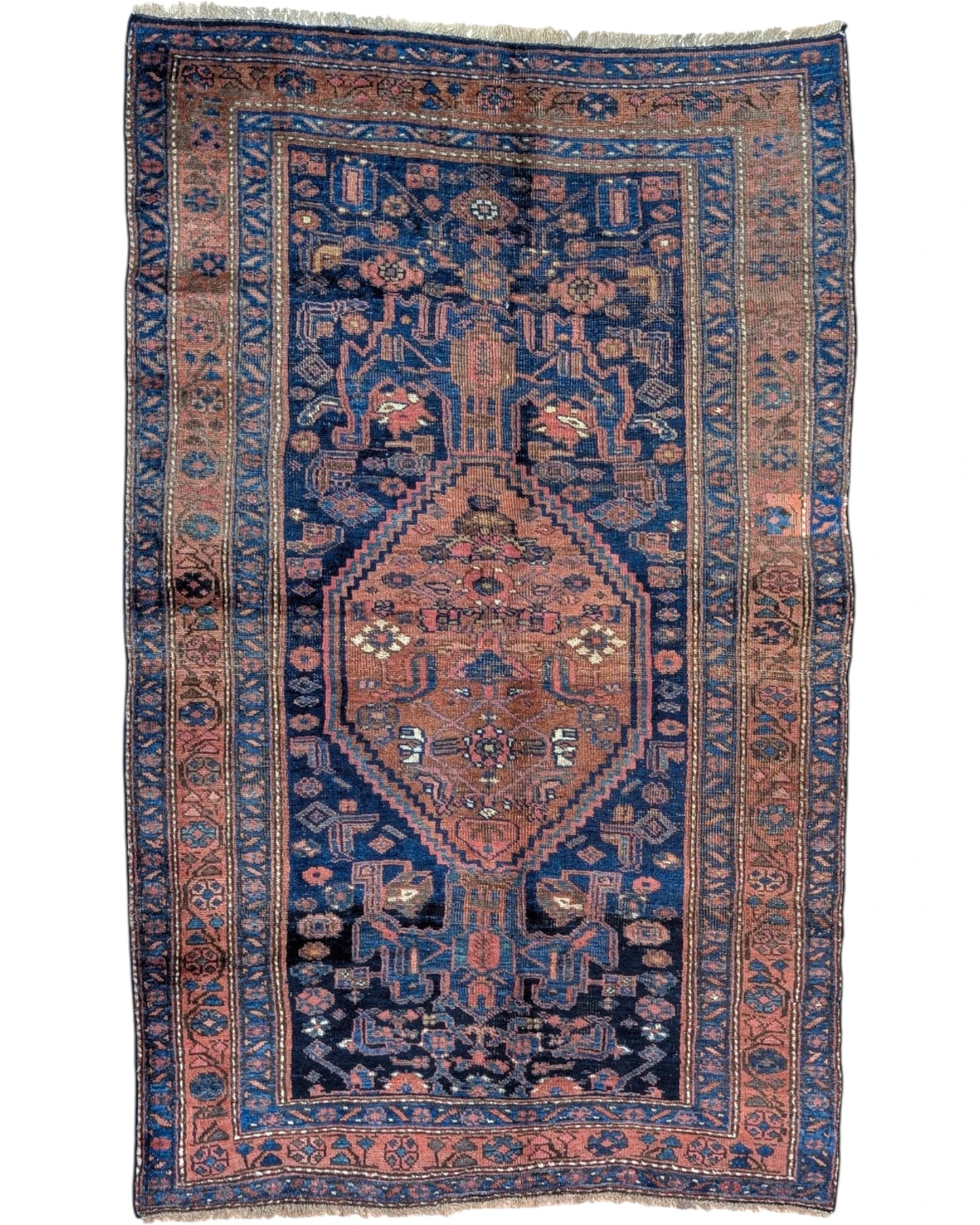 Tappeto Bijar Antico 197x122 cm annodato a mano con medaglione centrale e motivi floreali persiani.