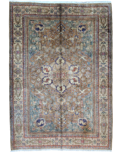 Tappeto Turco, annodato a mano, 216 x 150 cm, fondo mattone con disegno decorativo.