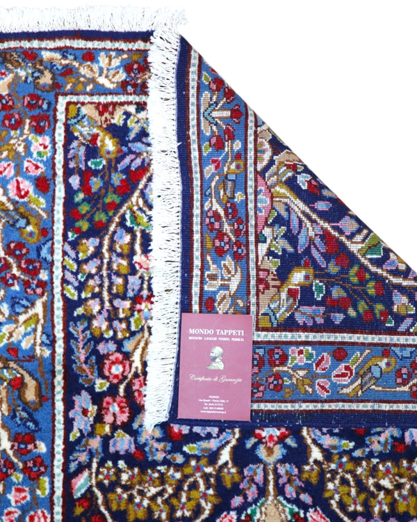 Tappeto elegante 145x89 cm blu stile persiano in spazio moderno