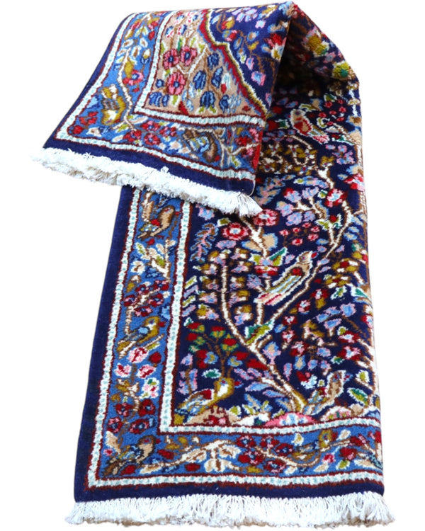 Tappeto persiano blu con dettagli colorati 145x89 cm per soggiorno