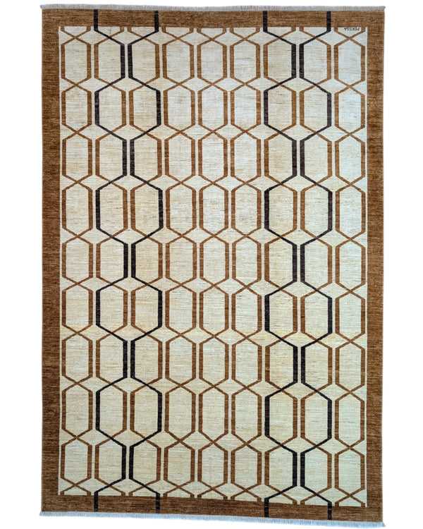 Tappeto Moderno persiano 300x203 cm con fondo beige e motivi geometrici esagonali in marrone e nero, tramato ed annodato a mano.