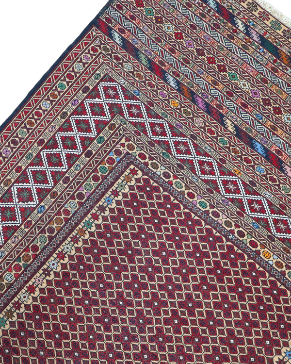 Tappeto Sumakh 184x126 cm con fondo bordeaux e motivi geometrici multicolori, annodato a mano, tradizione caucasica.