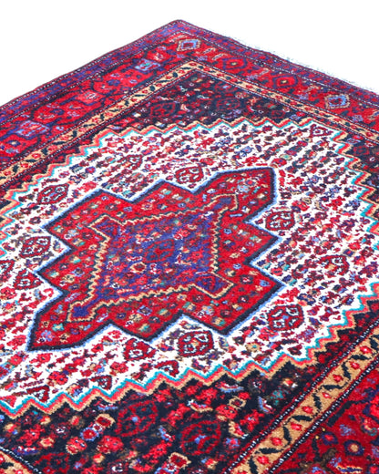 Tappeto persiano 138x130 cm rosso per ambiente interno elegante