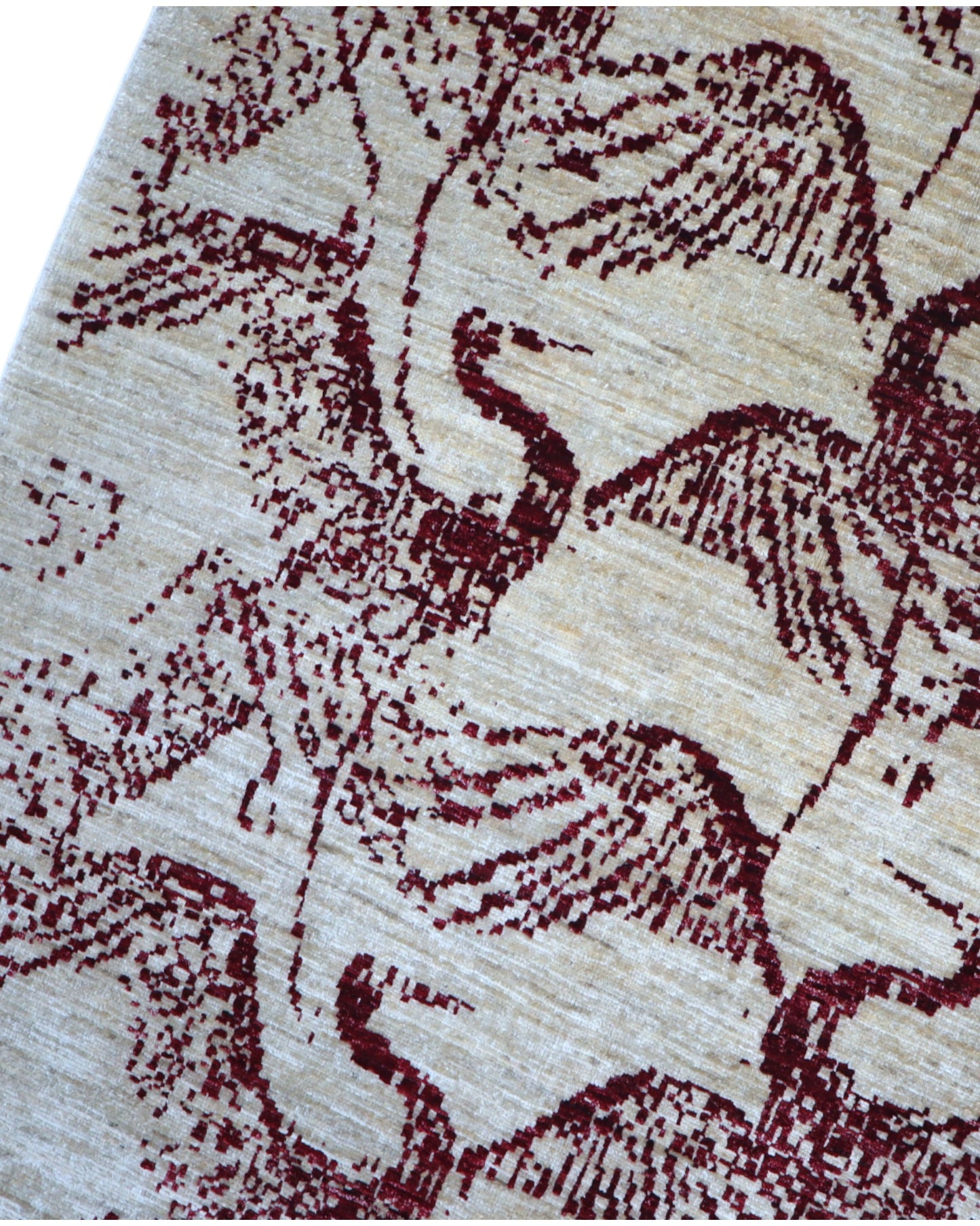 Tappeto Moderno persiano 293x243 cm con fondo beige e motivi astratti marrone scuro, tramato ed annodato a mano, artigianato persiano.