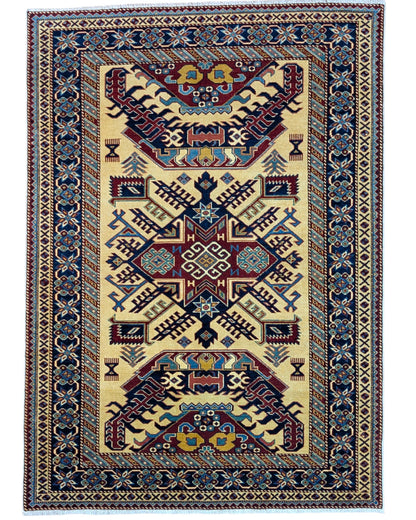 Tappeto Shirvan Afghan 164x117 cm, annodato a mano, con campo avorio, medaglione geometrico centrale e bordo decorato.