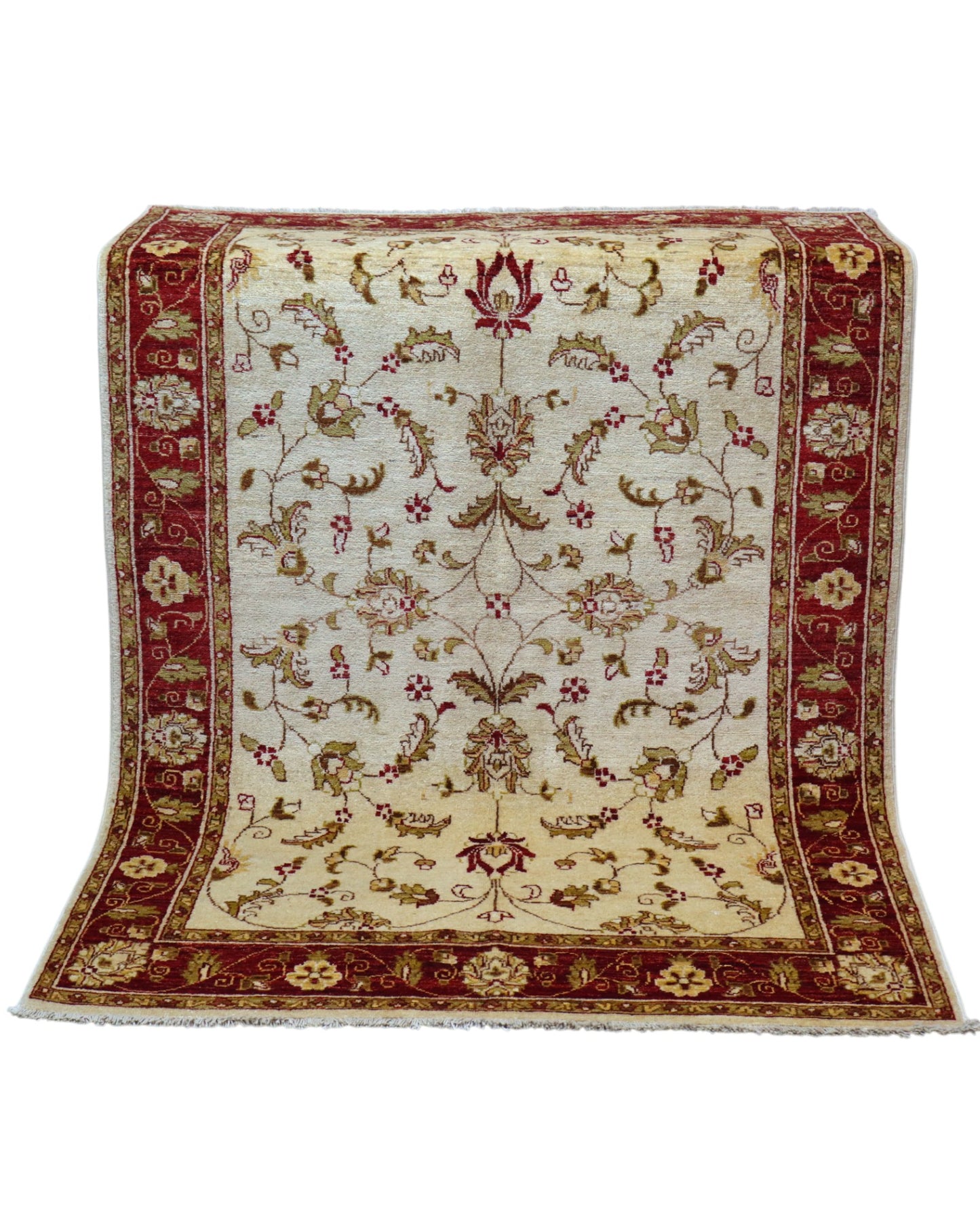 Tappeto Ziegler 195x135 cm in lana, annodato a mano, fondo avorio con disegni floreali e cornice rosso rubino.