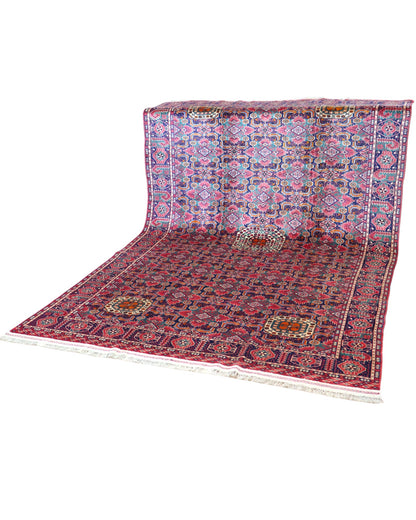 Tappeto Bukhara 300x200 cm con fondo rosa e blu, motivi geometrici e medaglioni stilizzati, tramato ed annodato a mano, provenienza Bukhara.