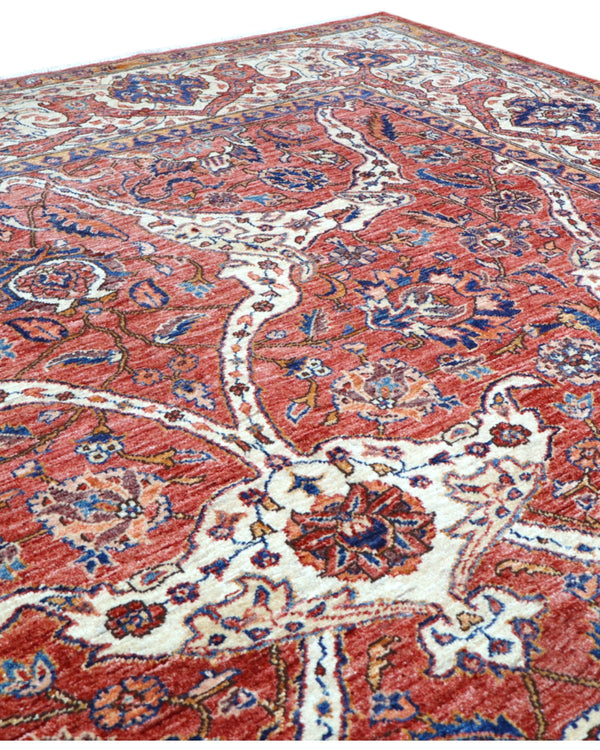 Tappeto Heriz marrone bruciato con cornice beige e motivi decorativi, annodato a mano in Persia con lana e cotone tinti con colori vegetali.