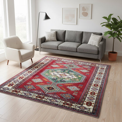 Tappeto Kazak afgano 236x201 cm con fondo rosso, cornice beige e motivi geometrici, annodato a mano in lana e cotone.