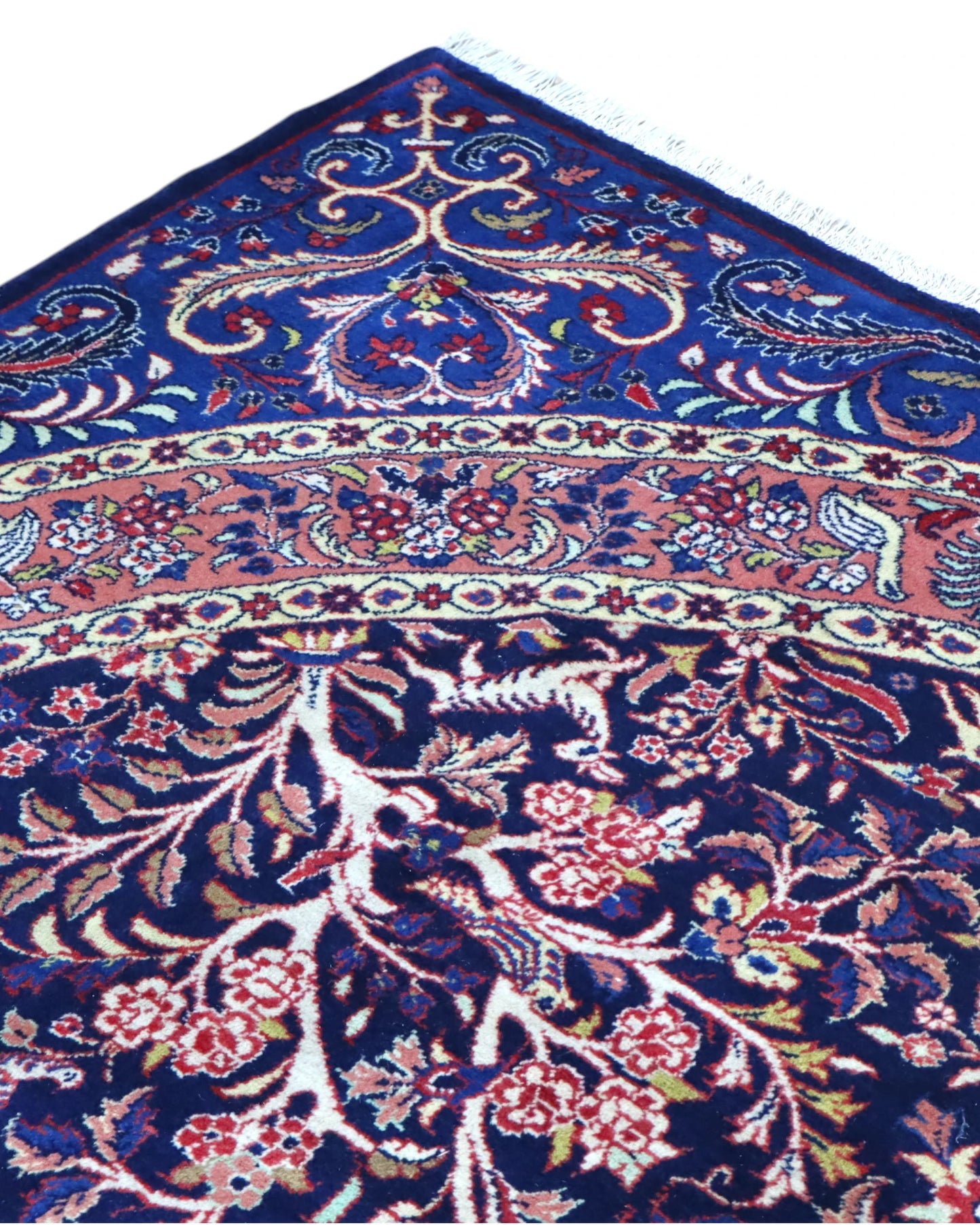 Tappeto Kerman quadrato 261x264 cm, annodato a mano in lana e cotone con colori vegetali, fondo blu con dettagli floreali e medaglione centrale persiano.