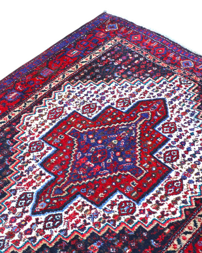 Tappeto persiano 133x124 cm rosso per ambiente interno elegante