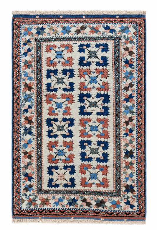 Tappeto Cucazo 135x95 cm avorio e azzurro per piccoli spazi raffinati.