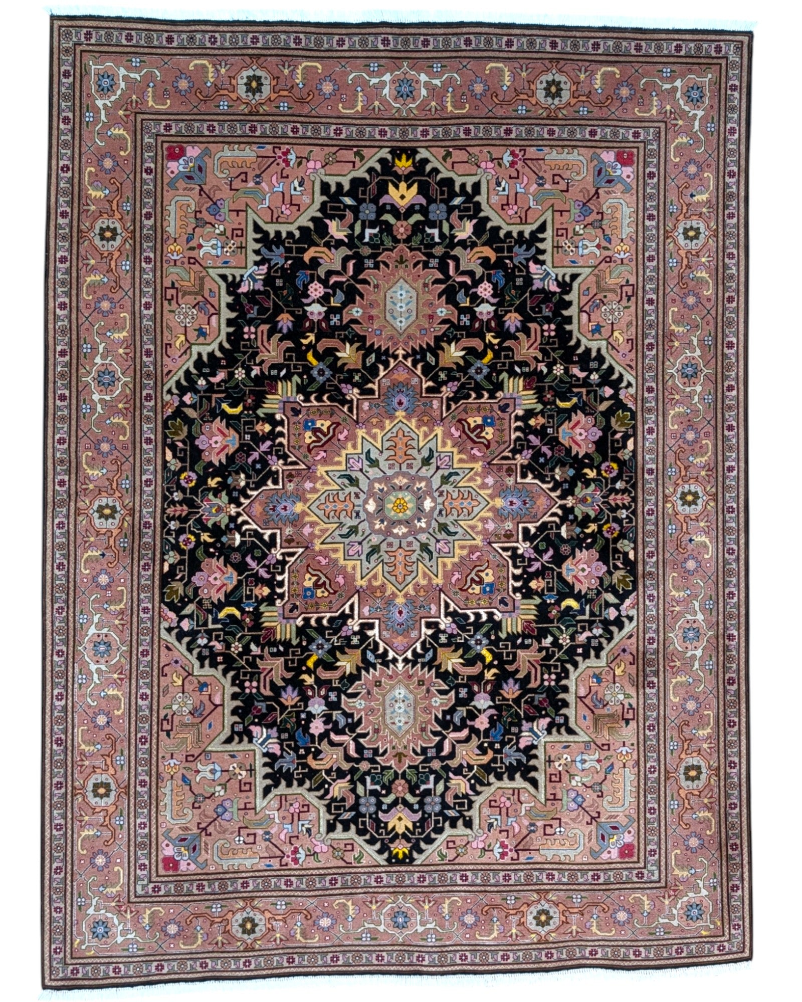 Tappeto Tabriz 60 Raj 202x136 cm – tappeto persiano annodato a mano in lana e seta, con fondo nero e cornice beige.