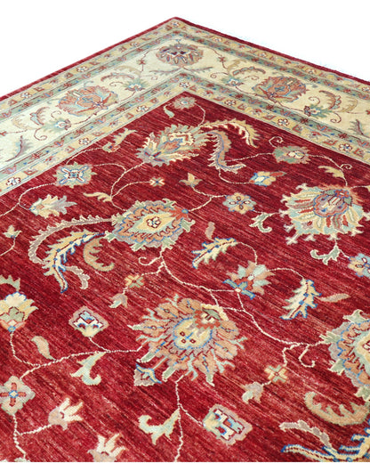 Tappeto Ziegler 307x215 cm con fondo bordeaux, motivi floreali avorio e dettagli verdi, tramato ed annodato a mano, provenienza Afghanistan.