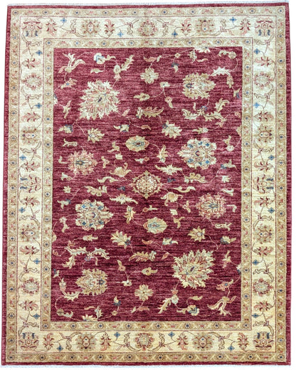 Tappeto Ziegler Farahan 195x155 cm, annodato a mano in Afghanistan, campo rosso melograno con motivi floreali e cornice beige, lana tinta vegetale, certificato di autenticità incluso.
