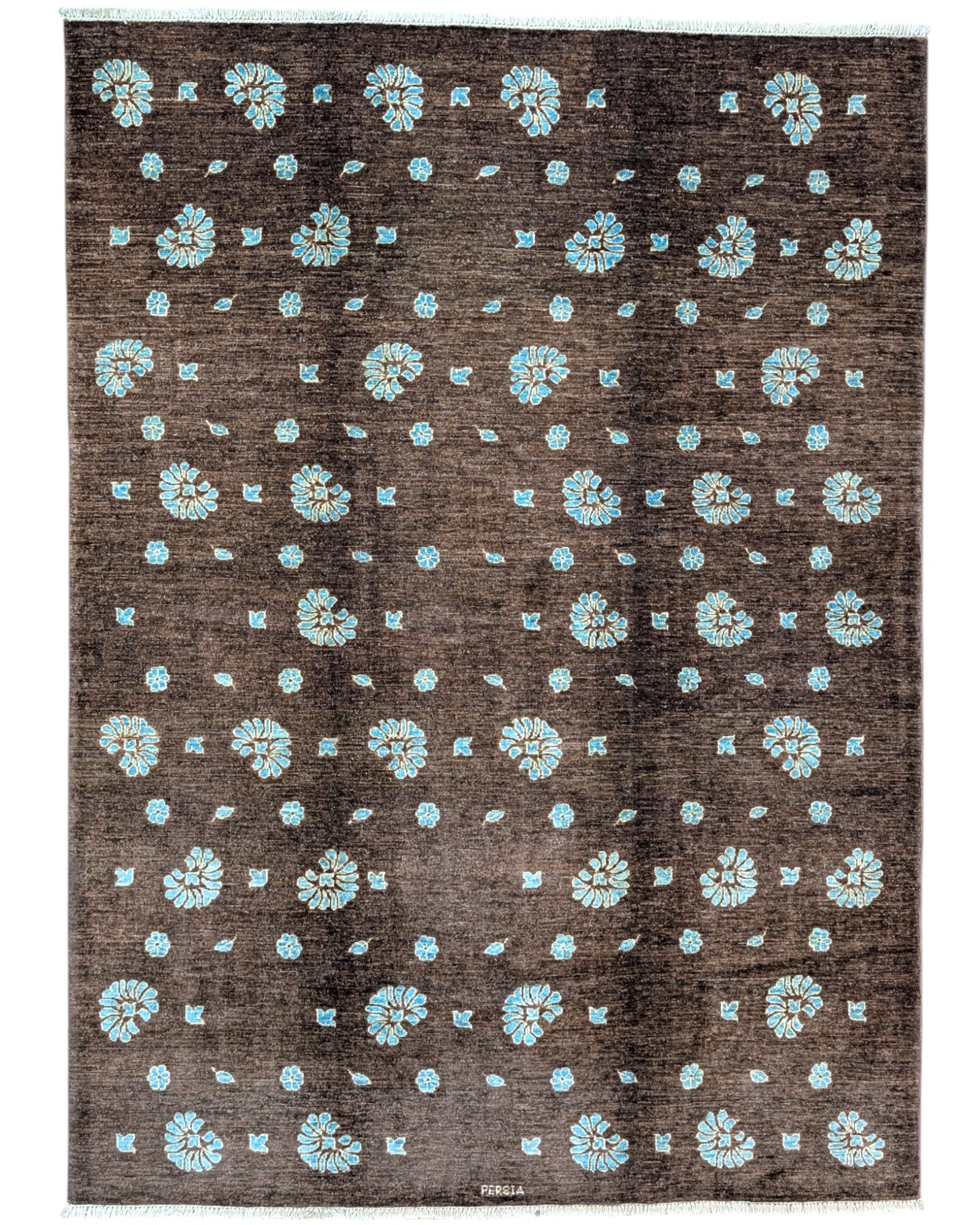 Tappeto moderno 240x174 cm con fondo marrone e motivi floreali azzurri, annodato a mano in lana e cotone, provenienza Persia.