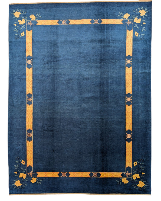 Tappeto moderno 284x213 cm Persia con fondo blu e cornice gialla decorata da fiori stilizzati, annodato a mano in lana naturale.