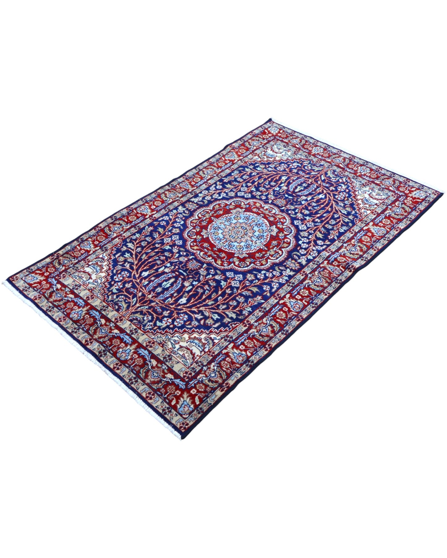 Tappeto persiano Kerman 152x96 cm, perfetto per arredare il salotto.
