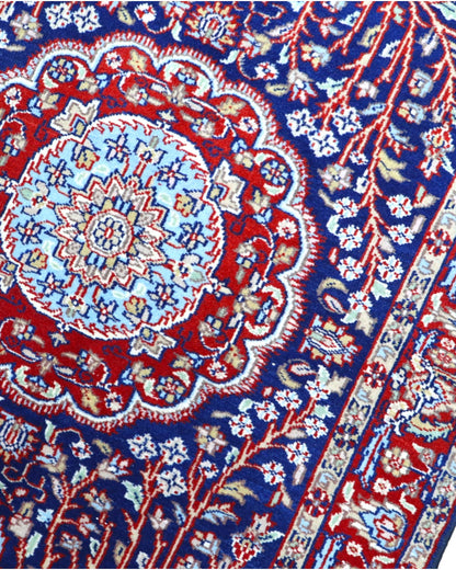 Tappeto Kerman 152x96 cm con medaglione centrale, perfetto per la camera.