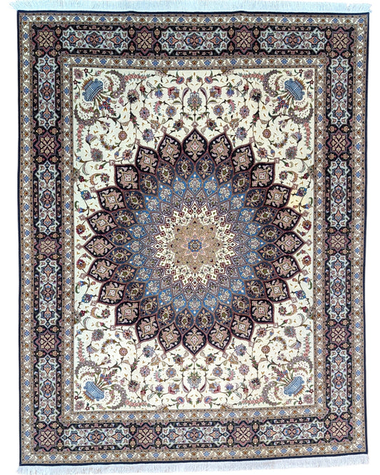 "Tappeto Tabriz 60 Raj annodato a mano con motivi floreali in blu, rosso, oro e marrone su fondo avorio, 255x196 cm."
