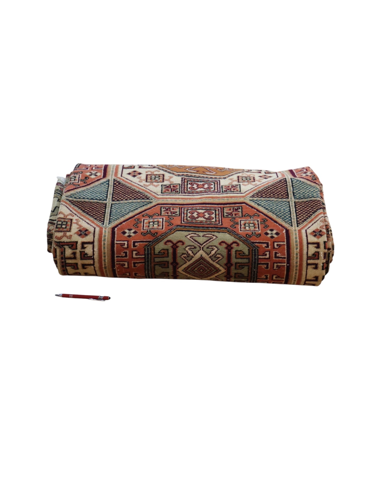 Geometric Rug 295x192cm