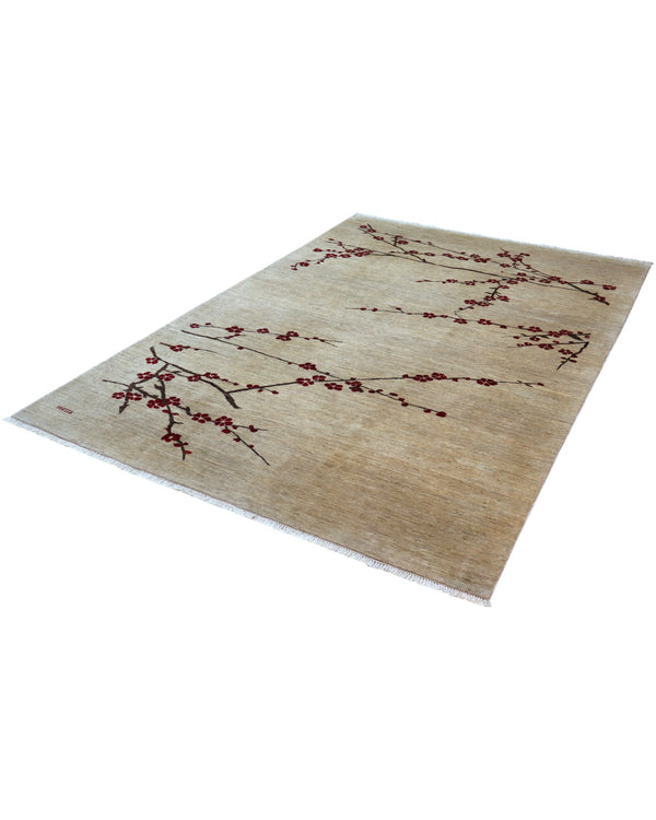 "Tappeto moderno beige con rami stilizzati e fiori rosso scuro, annodato a mano, 304x204 cm."