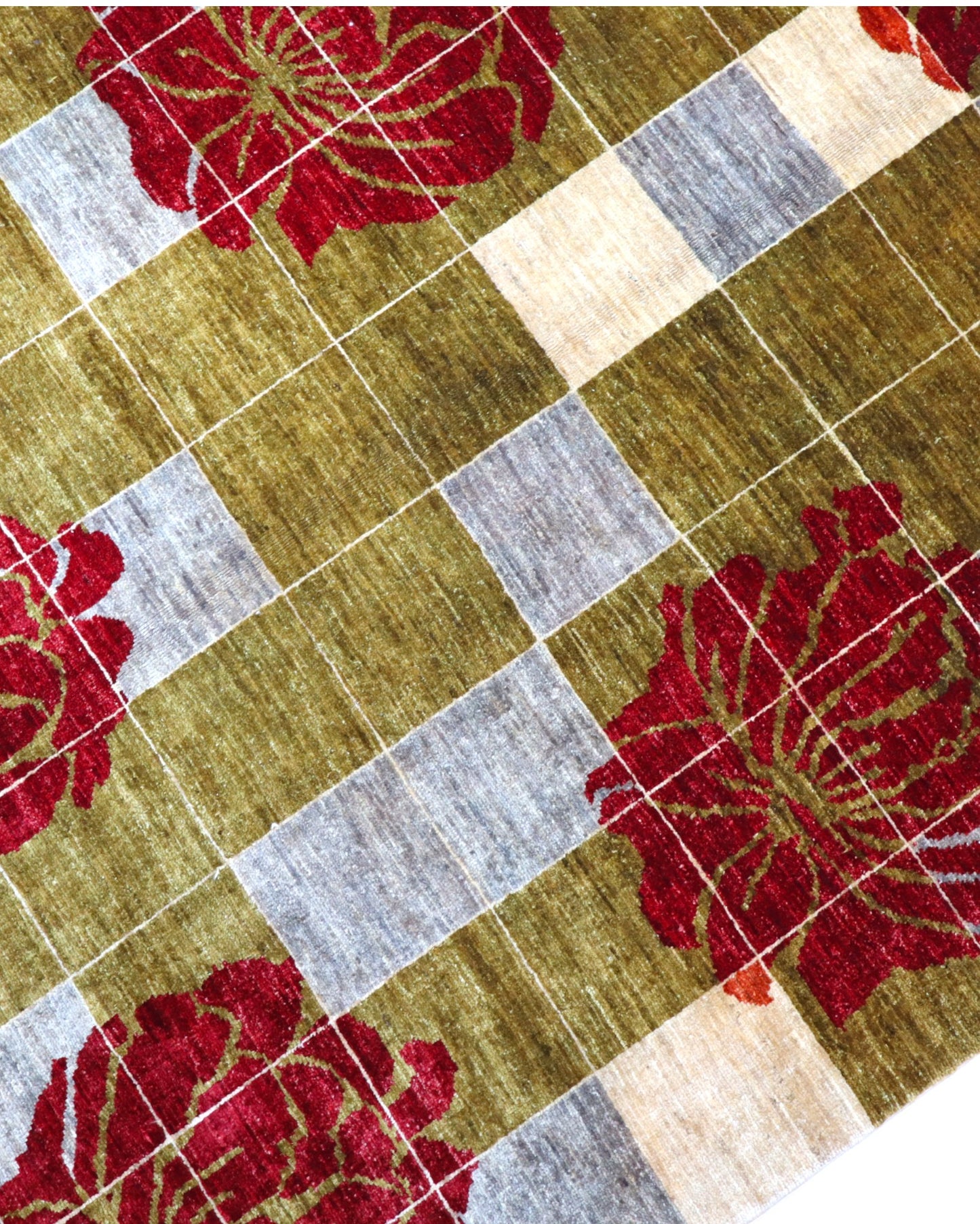 "Tappeto Moderno con design geometrico e fiori bordeaux, 295x206 cm, annodato a mano."