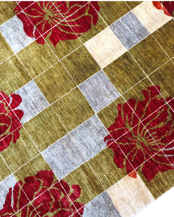 "Tappeto Moderno con design geometrico e fiori bordeaux, 295x206 cm, annodato a mano."