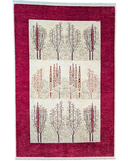 "Tappeto Moderno con alberi stilizzati e cornice rosso rubino, 295x196 cm, annodato a mano."