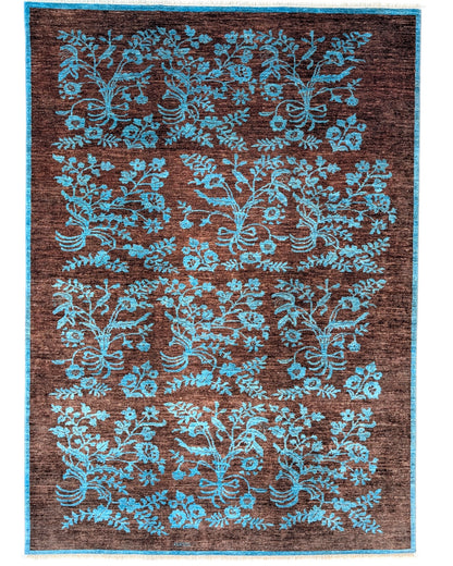 "Tappeto Moderno marrone con fiori turchesi ripetuti, 282x202 cm."