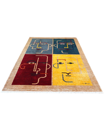 "Tappeto Moderno con quattro volti astratti su pannelli grigio, blu, bordeaux e giallo, 303x210 cm, annodato a mano."