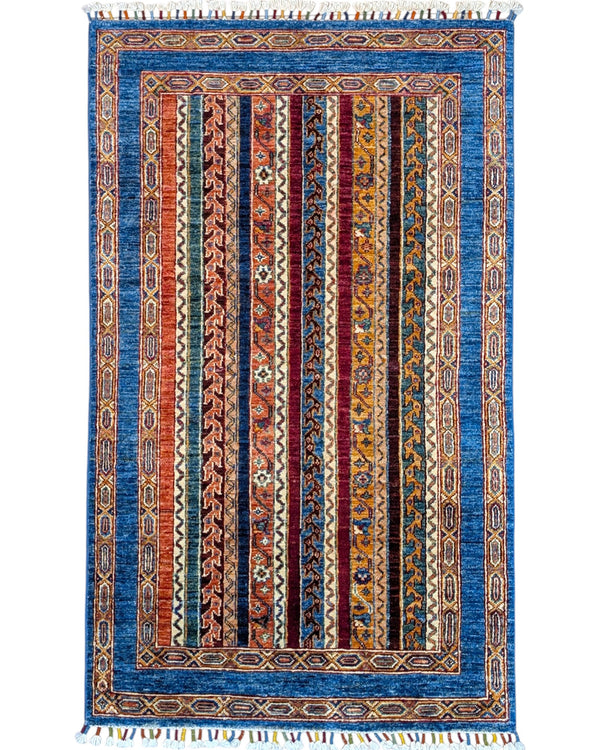 Tappeto Shirvan caucasico 155x95 cm annodato a mano, fondo blu con righe verticali multicolore e motivi geometrici tradizionali