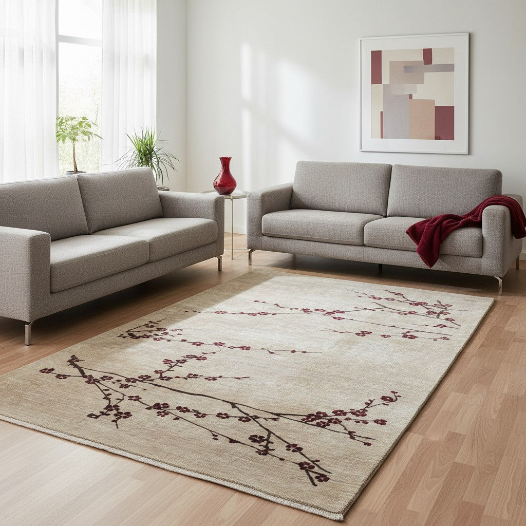 "Tappeto moderno beige con rami stilizzati e fiori rosso scuro, annodato a mano, 304x204 cm."
