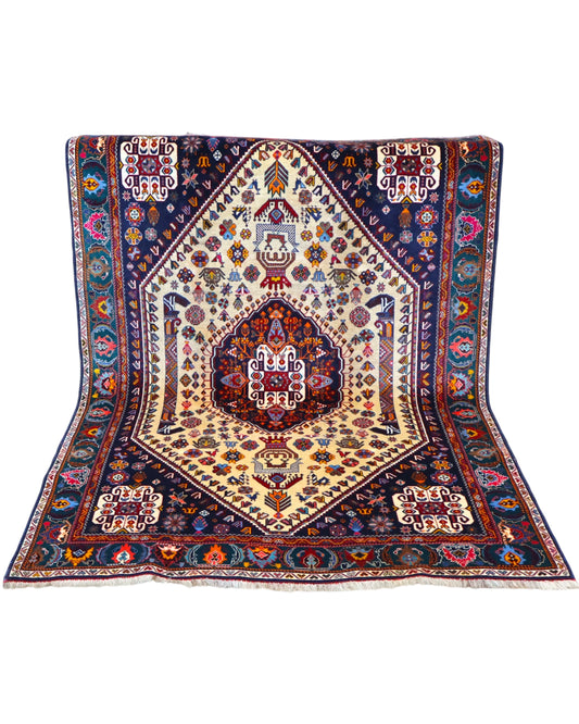 Tappeto persiano Ghashghai 239x160 cm blu notte e avorio per ingresso raffinato.