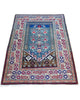 Tappeto orientale blu 133x89 cm con disegni floreali in ingresso
