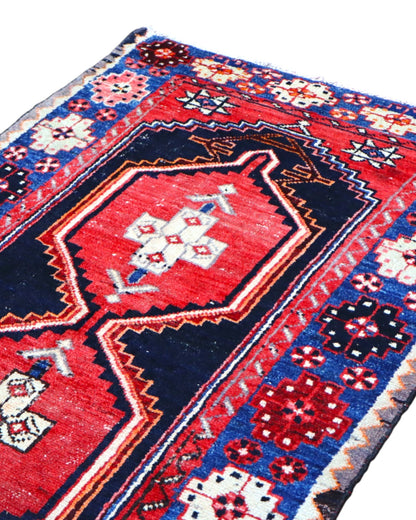 tappeto caucasico fatto a mano 146x91 cm con motivi geometrici rosso e blu