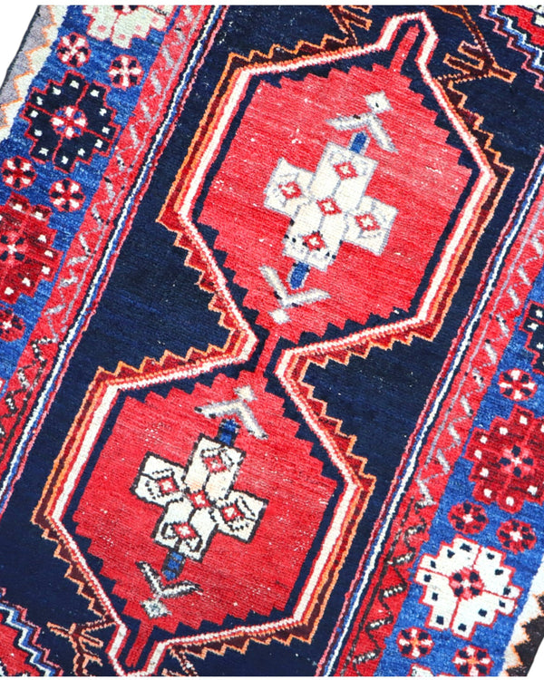 tappeto caucasico fatto a mano 146x91 cm con motivi geometrici rosso e blu